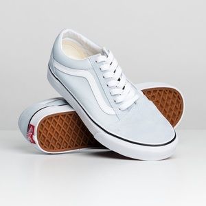 VANS OLD SKOOL SNEAKER SIZE- W6.5 M5